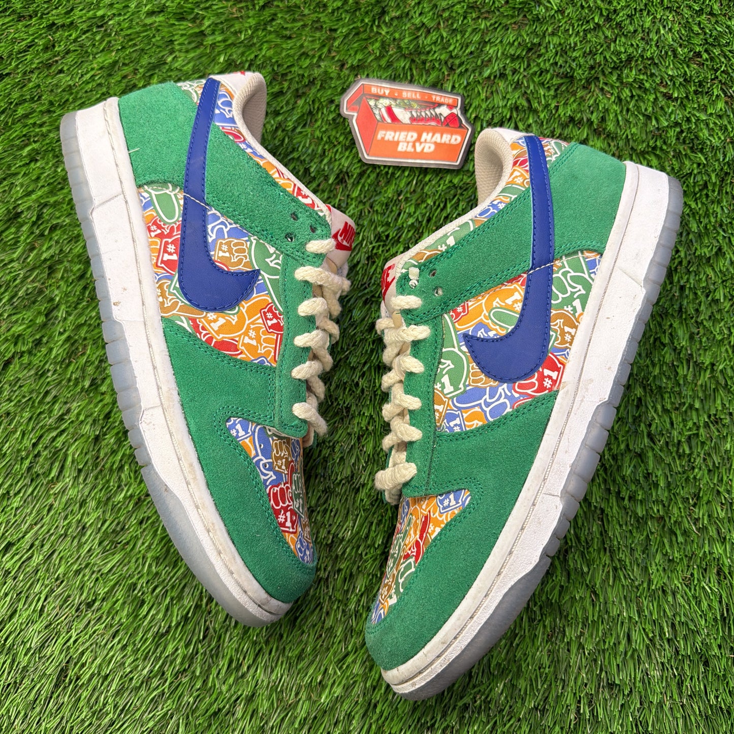 Dunk Low GS 'Foam Finger'