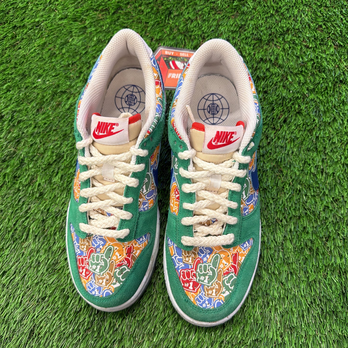 Dunk Low GS 'Foam Finger'