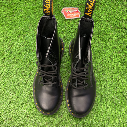 Dr. Martens Leather Lace Up Boot 'Black'