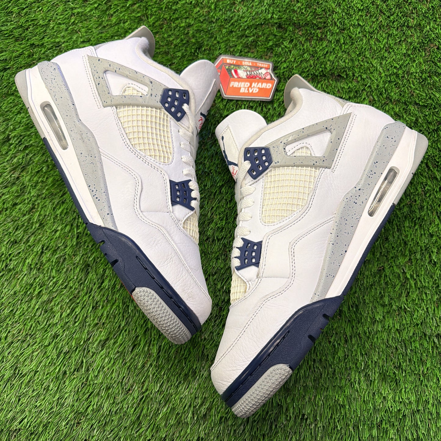 Air Jordan 4 Retro 'Midnight Navy'