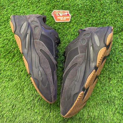 adidas Men's Yeezy Boost 700 'Utility Black' 2019