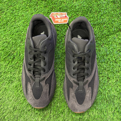 adidas Men's Yeezy Boost 700 'Utility Black' 2019