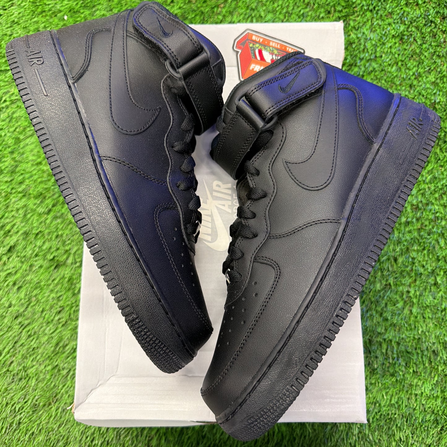 Nike Air Force 1 Mid '07 'Triple Black'