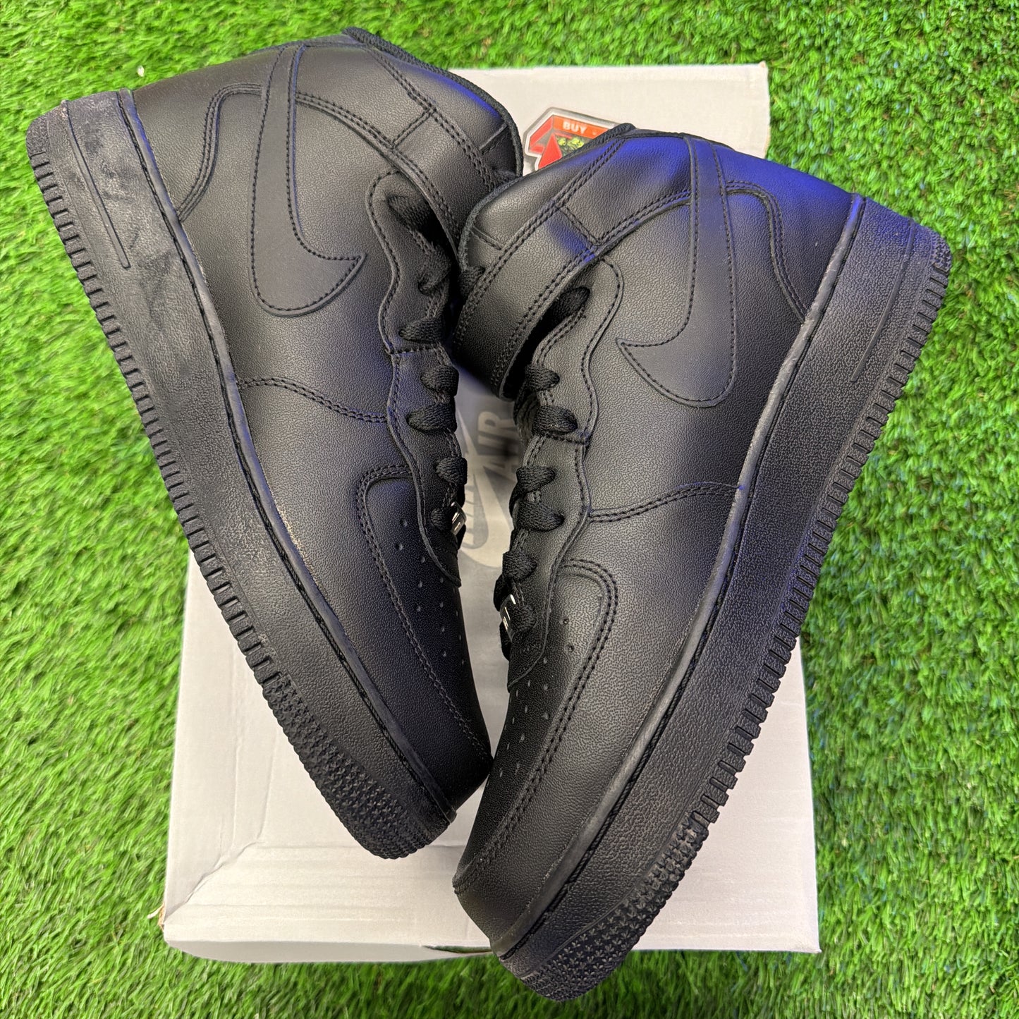 Nike Air Force 1 Mid '07 'Triple Black'