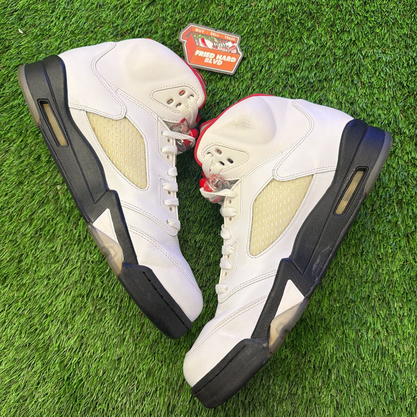Air Jordan 5 Retro 'Fire Red' 2013