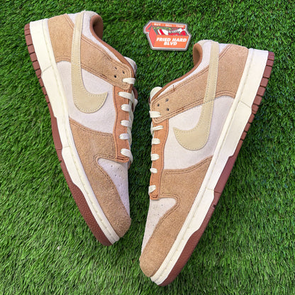 Nike Dunk Low Medium Curry