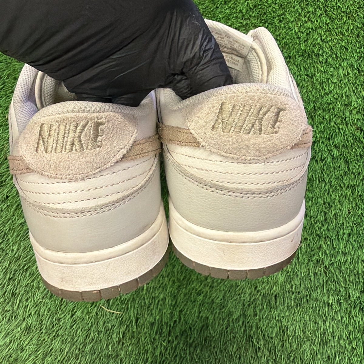 Nike Dunk Low SE 'Phantom Khaki'