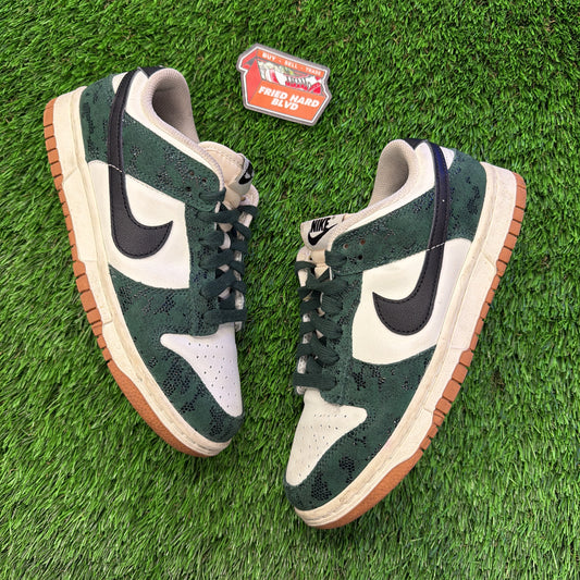 Nike Wmns Dunk Low 'Green Snake'