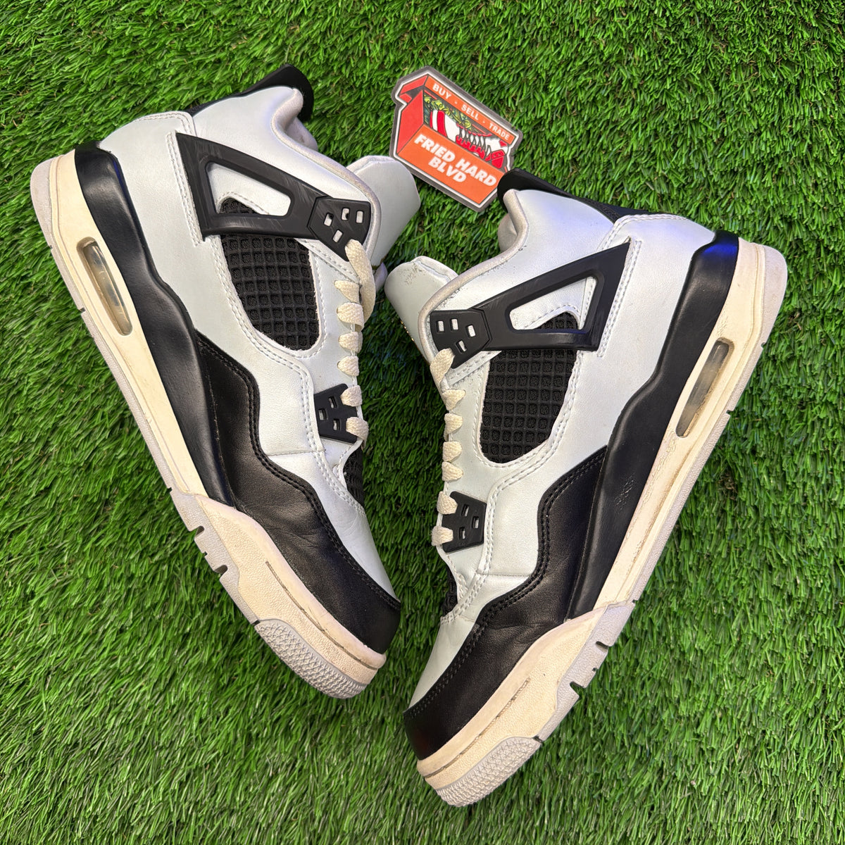 Air Jordan 4 Retro GS 'Platinum Gold'
