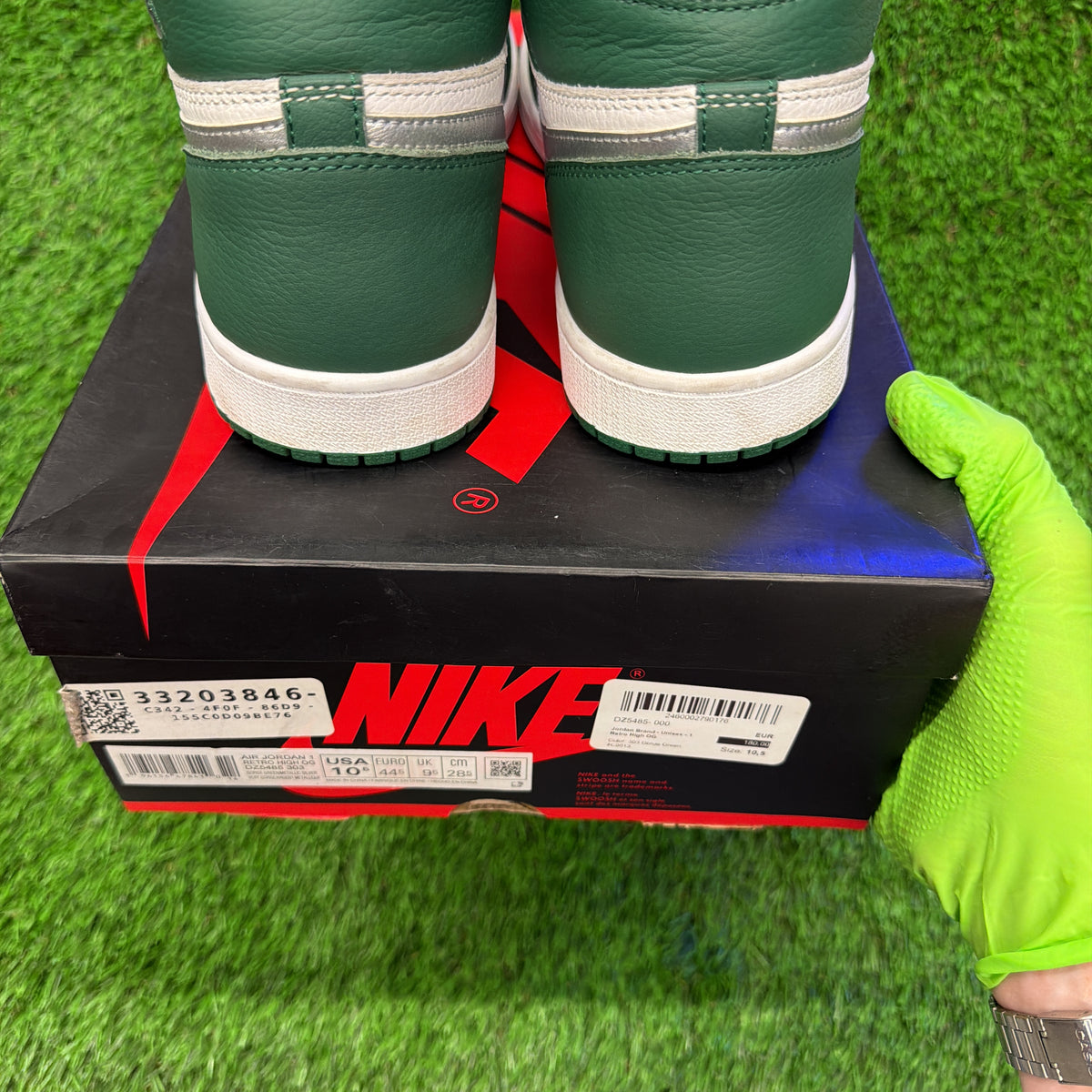 Air Jordan 1 Retro High OG 'Gorge Green'