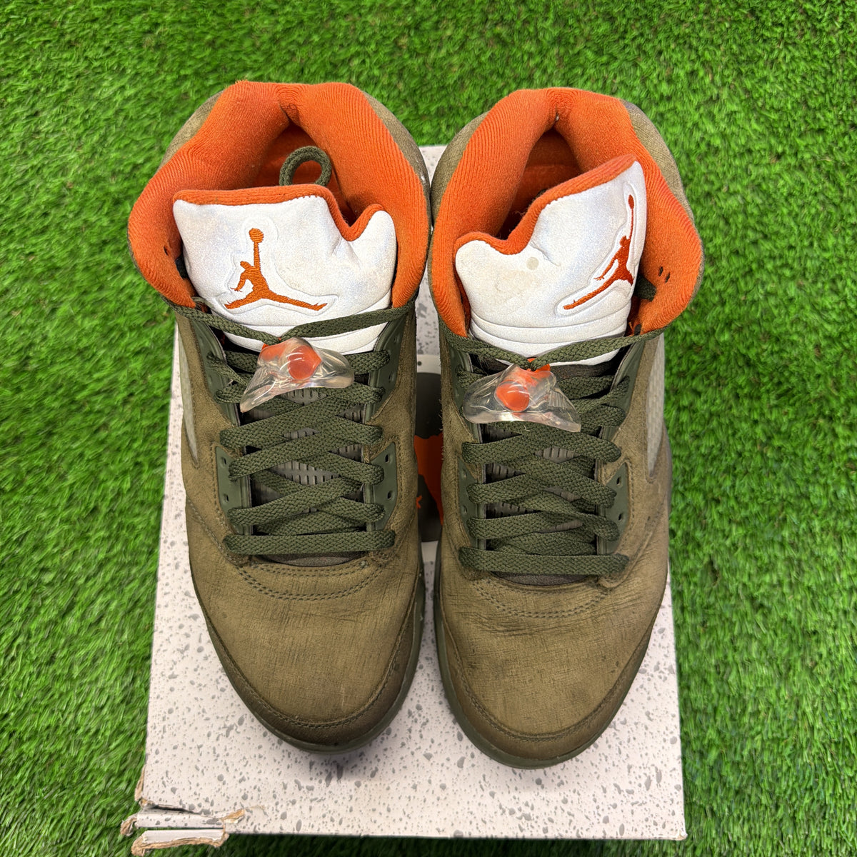Air Jordan 5 Retro 'Olive' 2024