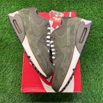 Nike Air Max 90 Essential 'Medium Olive'