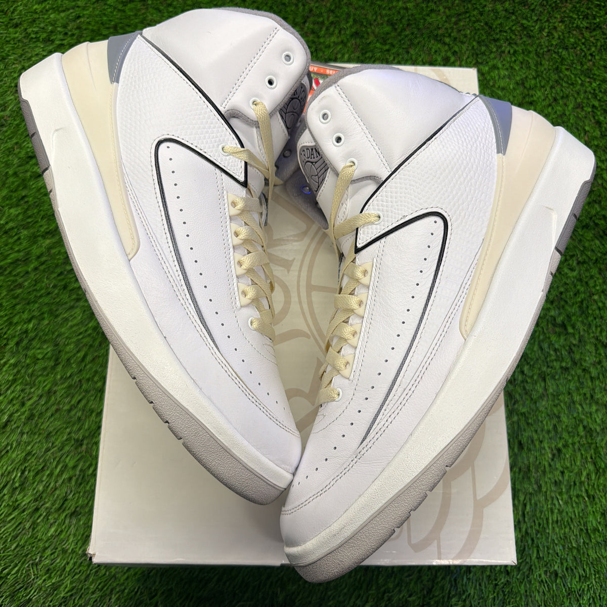 Air Jordan 2 Retro 'White Cement'
