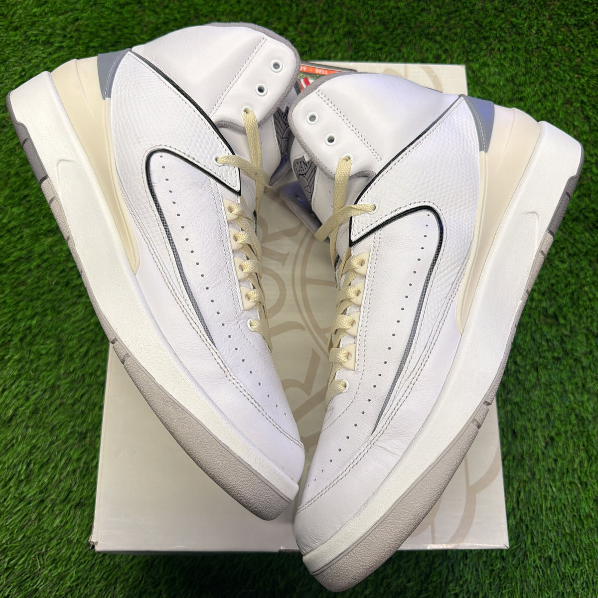 Air Jordan 2 Retro 'White Cement'
