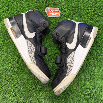 Air Jordan Legacy 312 'Black Cement'