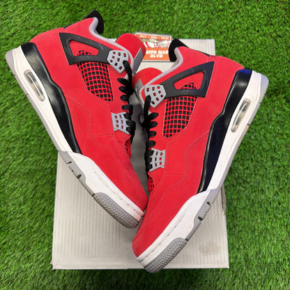 Air Jordan 4 Retro 'Toro Bravo'
