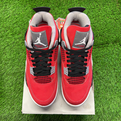Air Jordan 4 Retro 'Toro Bravo'