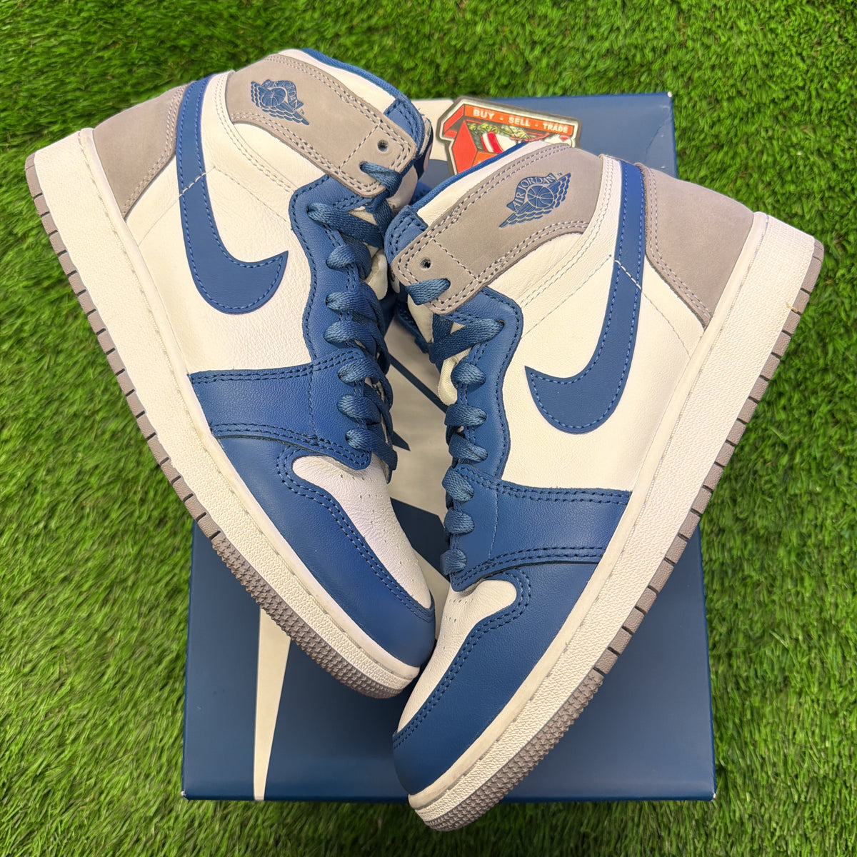 Air Jordan 1 Retro High OG GS 'True Blue'
