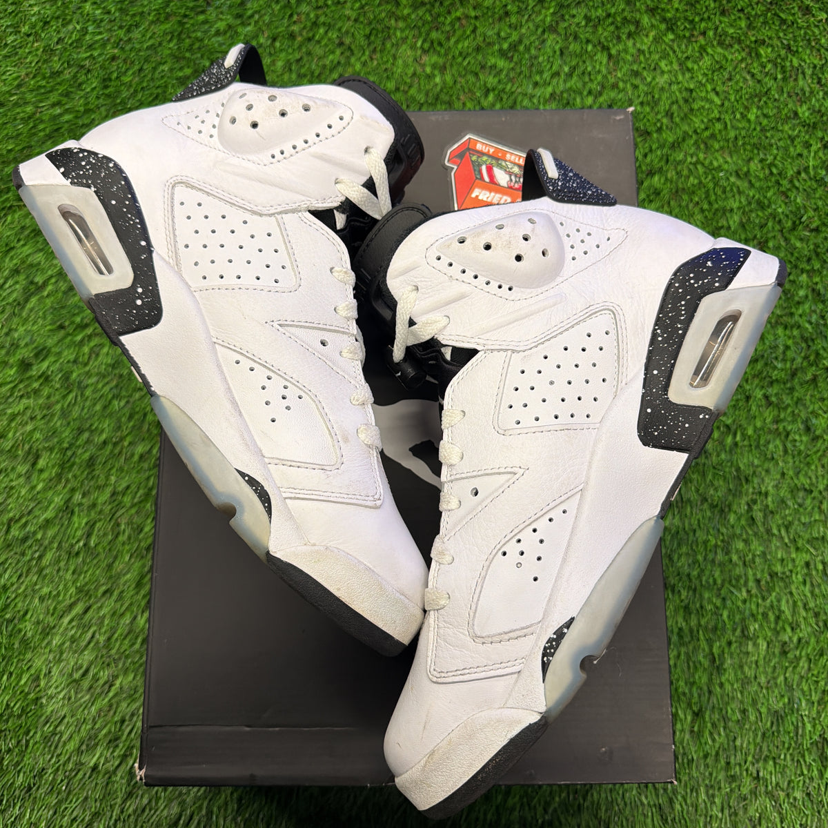 Jordan 6 Retro Reverse Oreo SIZE 8.5M/10W