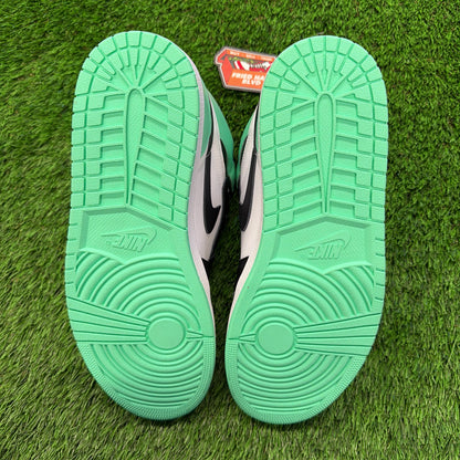 Air Jordan 1 Retro High OG 'Green Glow'
