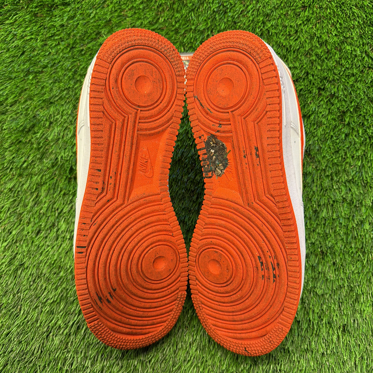 Nike Air Force 1 '07 'Safety Orange'