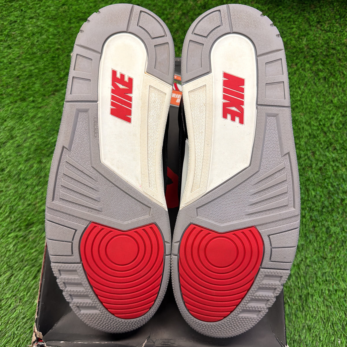 Air Jordan 3 Retro OG 'Black Cement' 2024