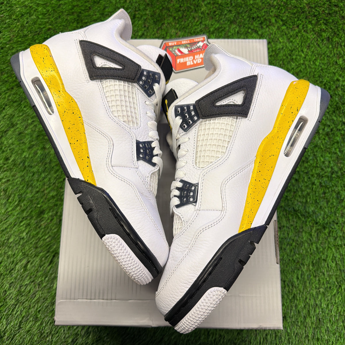Air Jordan 4 Retro 'Rare Air - Tour Yellow' 2026