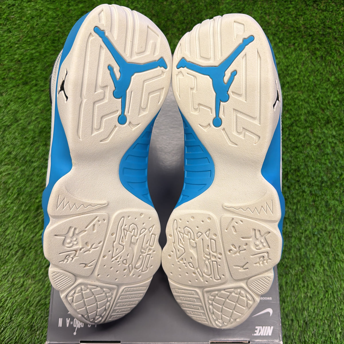 Air Jordan 9 Retro 'Powder Blue' 2024