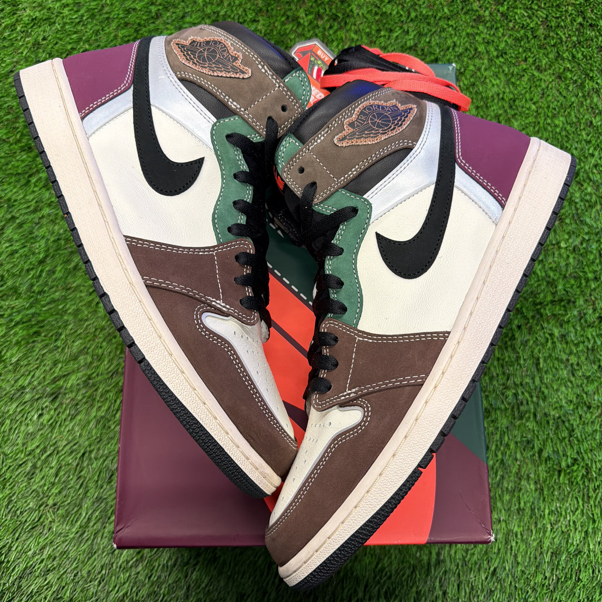 Air Jordan 1 High OG 'Hand Crafted' SIZE 12M/13.5W