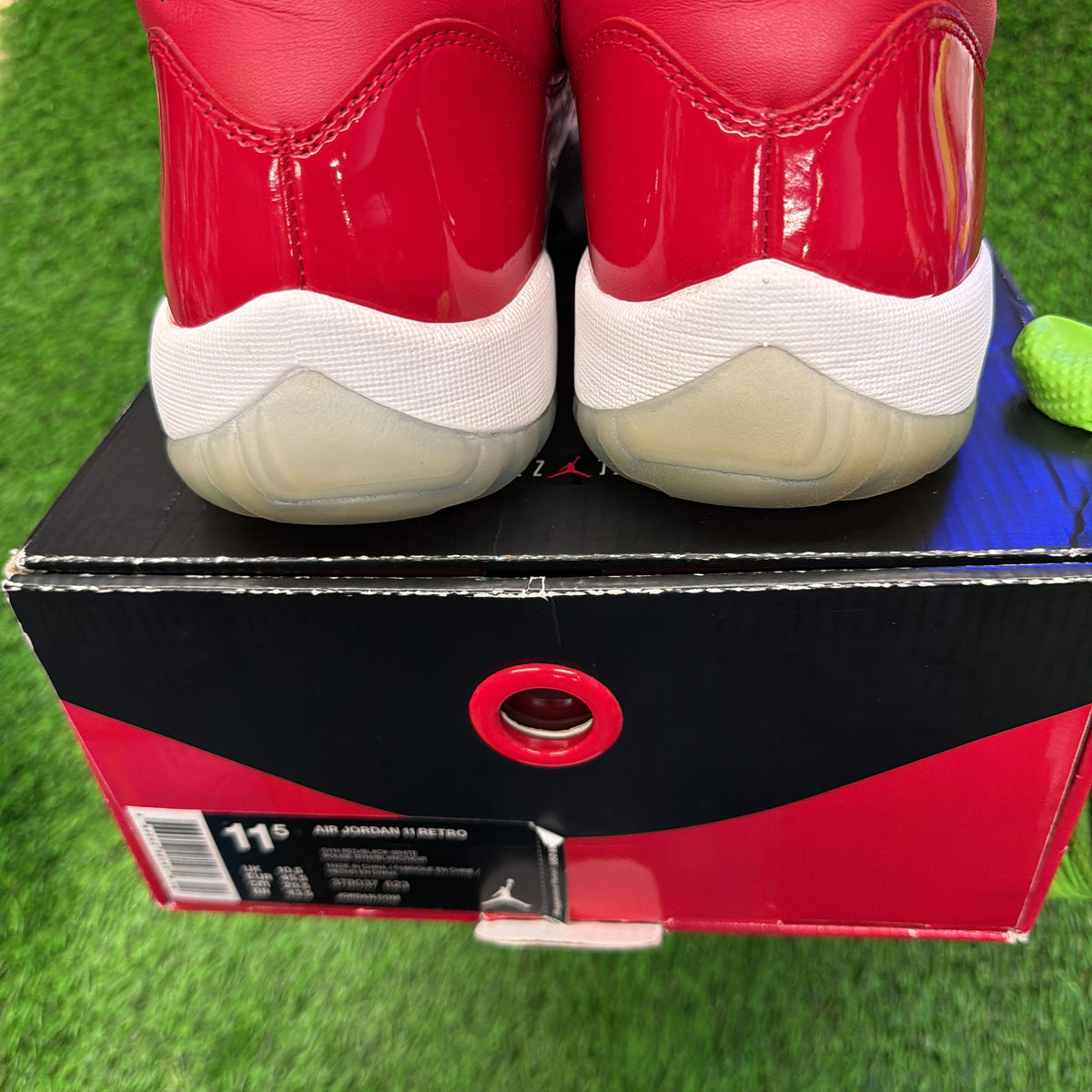 Air Jordan 11 Retro 'Win Like '96' SIZE 11.5M/13W