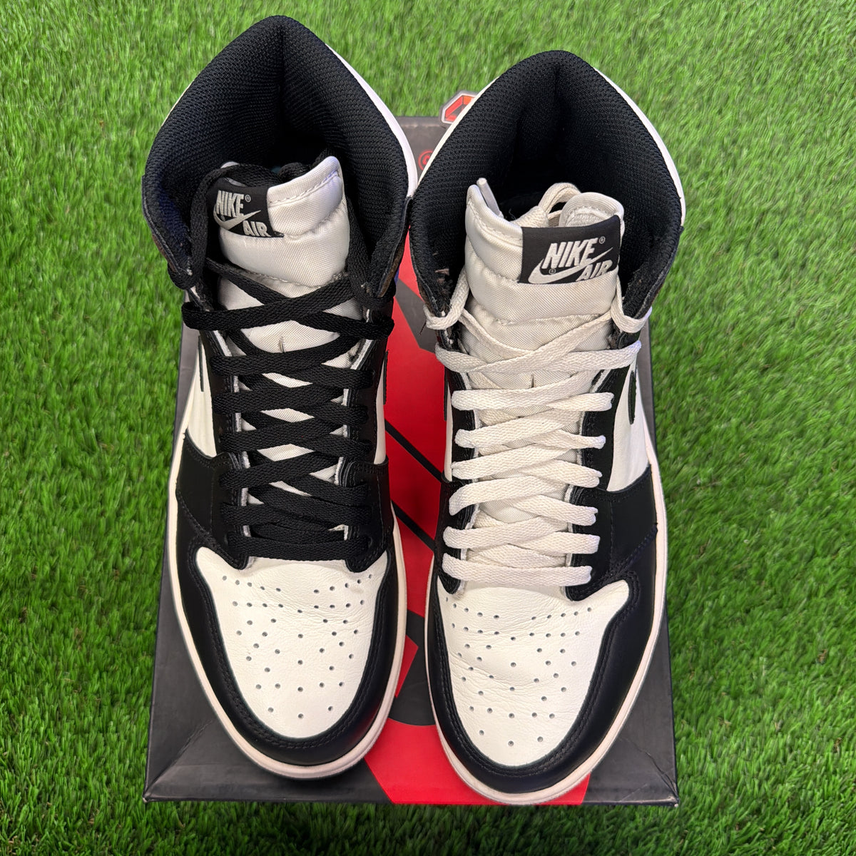 Air Jordan 1 Retro High OG 'Dark Mocha' SIZE 10M/11.5W