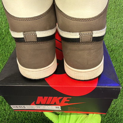 Air Jordan 1 Retro High OG 'Dark Mocha' SIZE 10M/11.5W