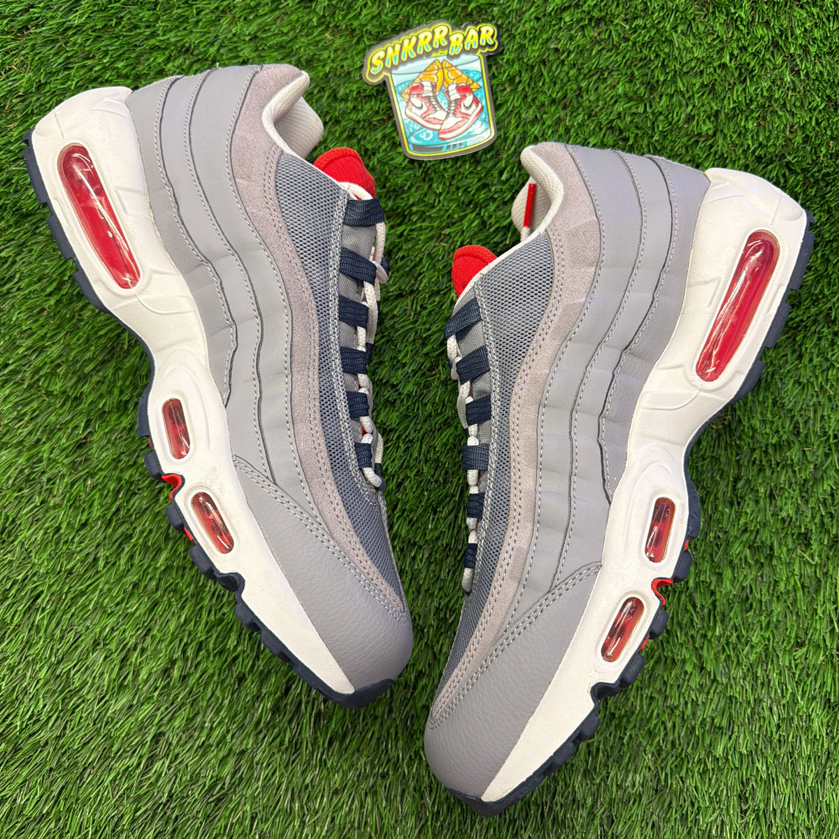 Nike Air Max 95 Grey Navy Crimson SIZE 9.5M/11W