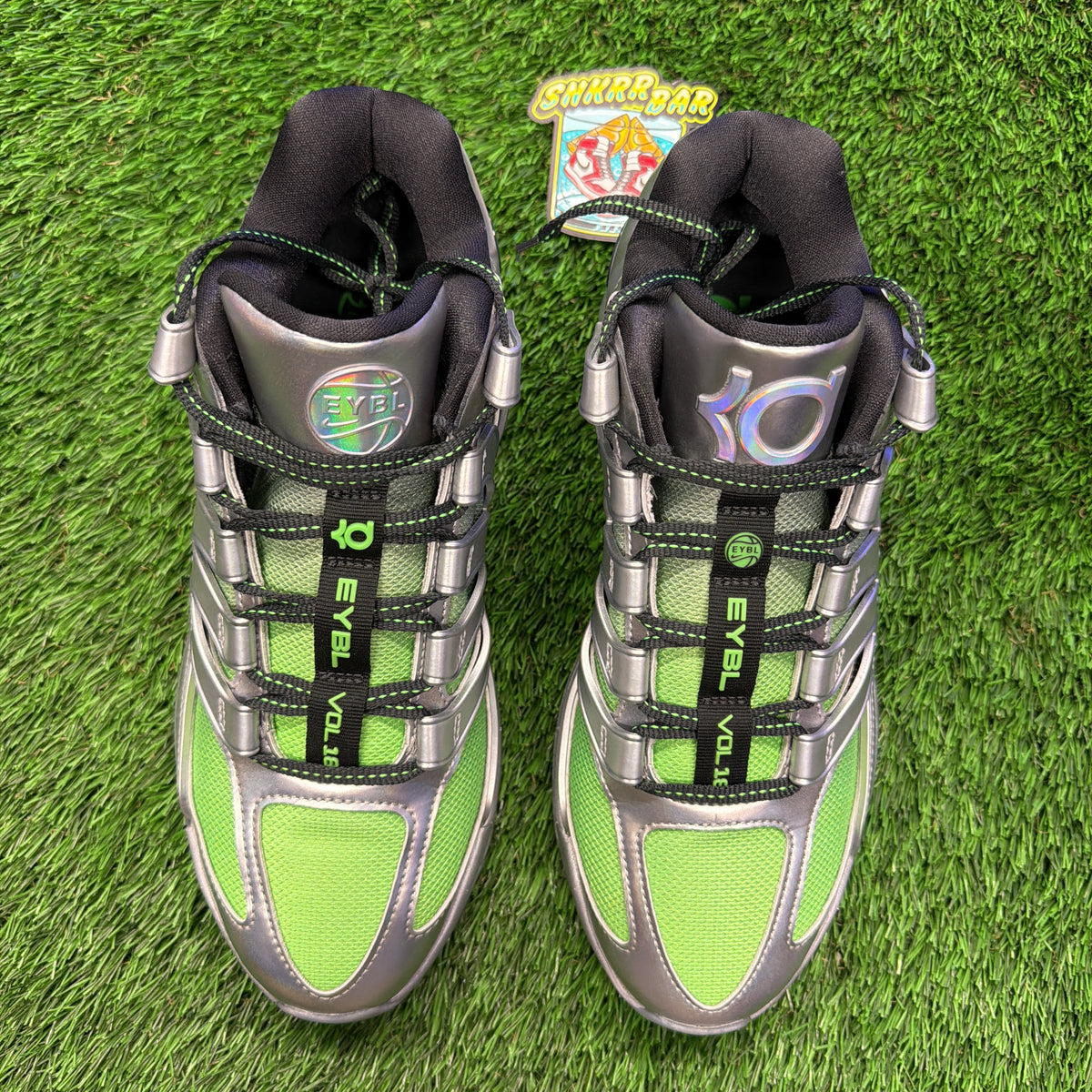 Nike KD 18 EYBL SIZE 8.5M/10W