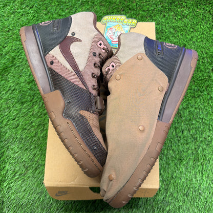 Travis Scott x Nike Air Trainer 1 SP 'Chocolate' SIZE 9M/10.5W