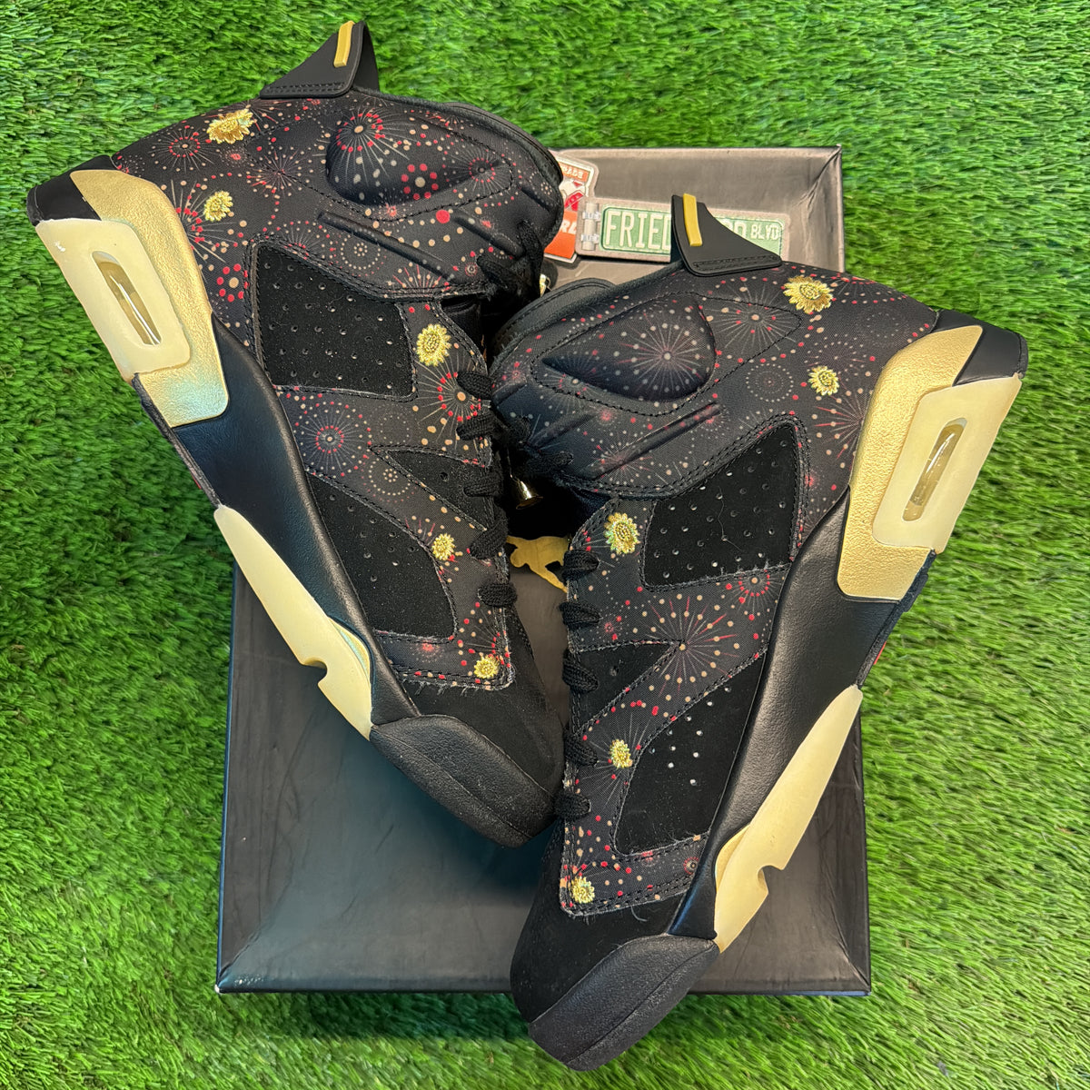 Air Jordan 6 Retro 'Chinese New Year' SIZE 10.5M/12W