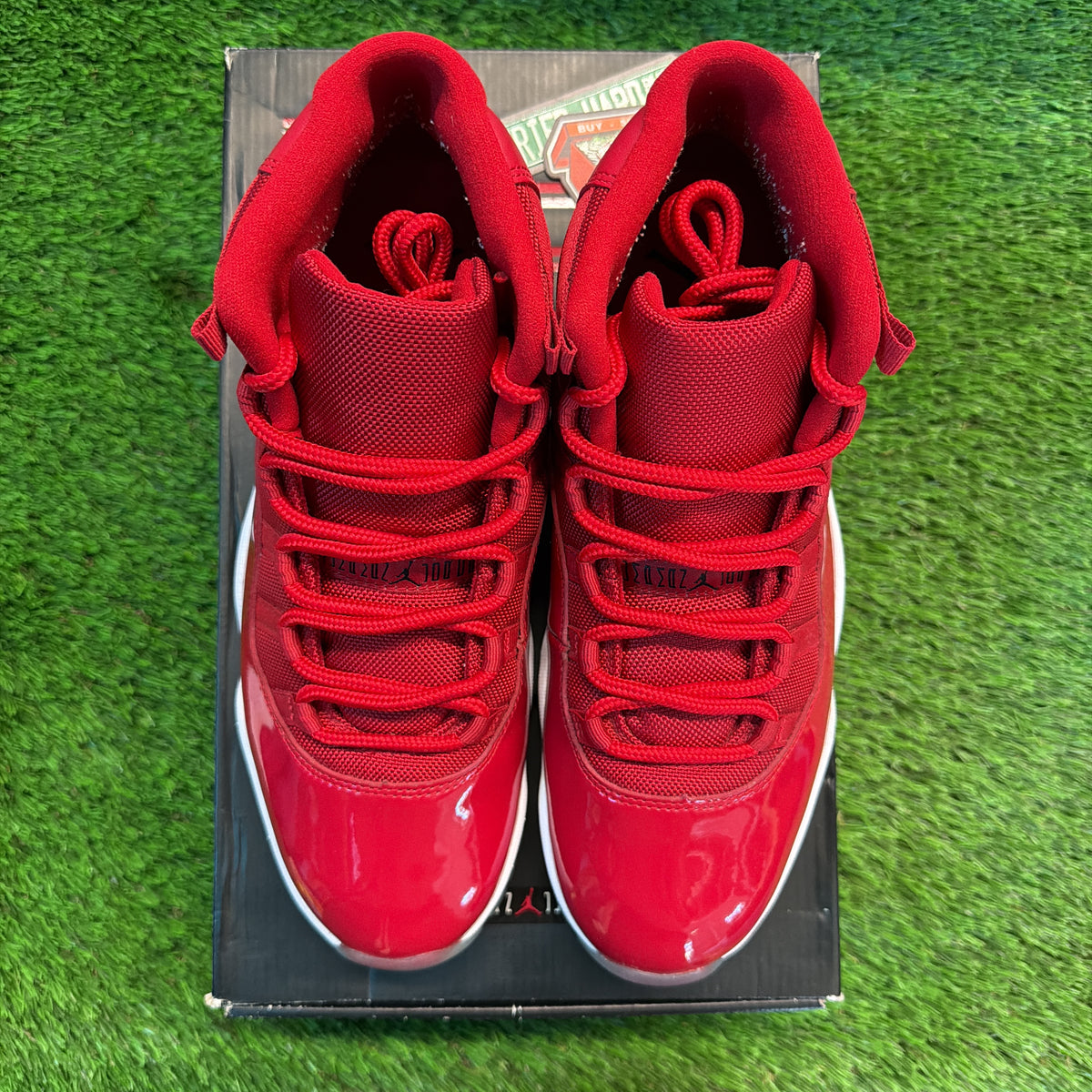 Air Jordan 11 Retro 'Win Like '96' SIZE 10.5M/12W