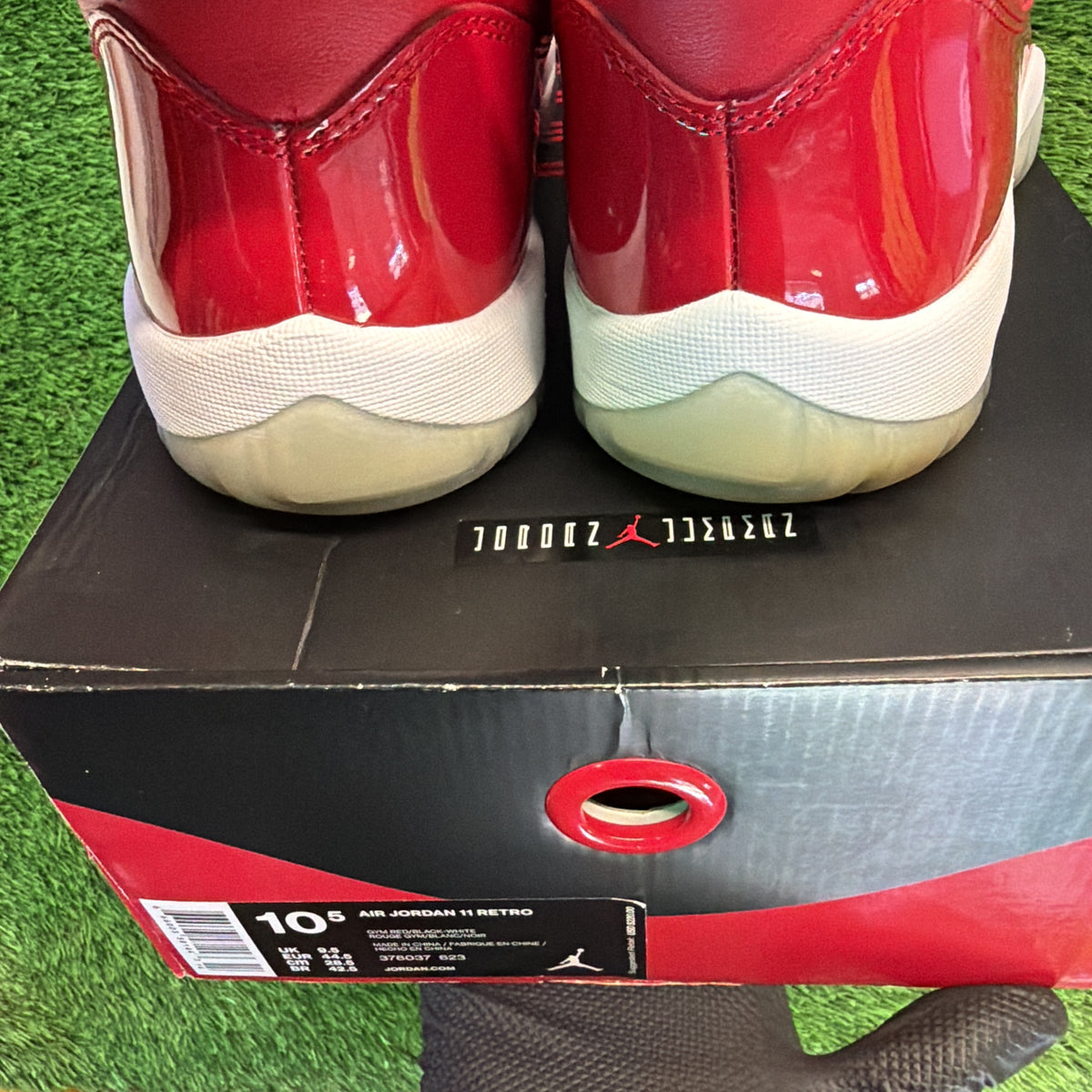 Air Jordan 11 Retro 'Win Like '96' SIZE 10.5M/12W