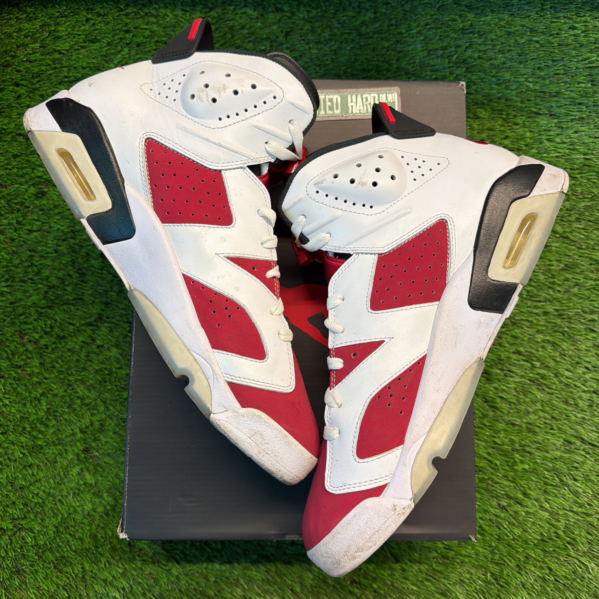 Air Jordan 6 Retro OG 'Carmine' 2021 SIZE 12M/13.5W