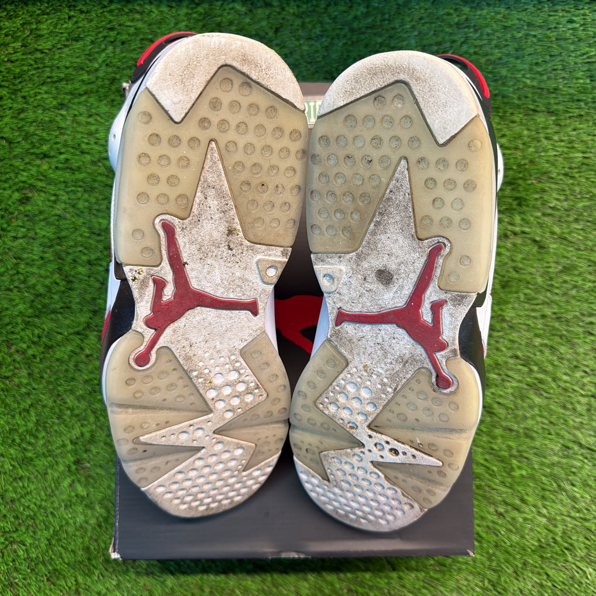 Air Jordan 6 Retro OG 'Carmine' 2021 SIZE 12M/13.5W
