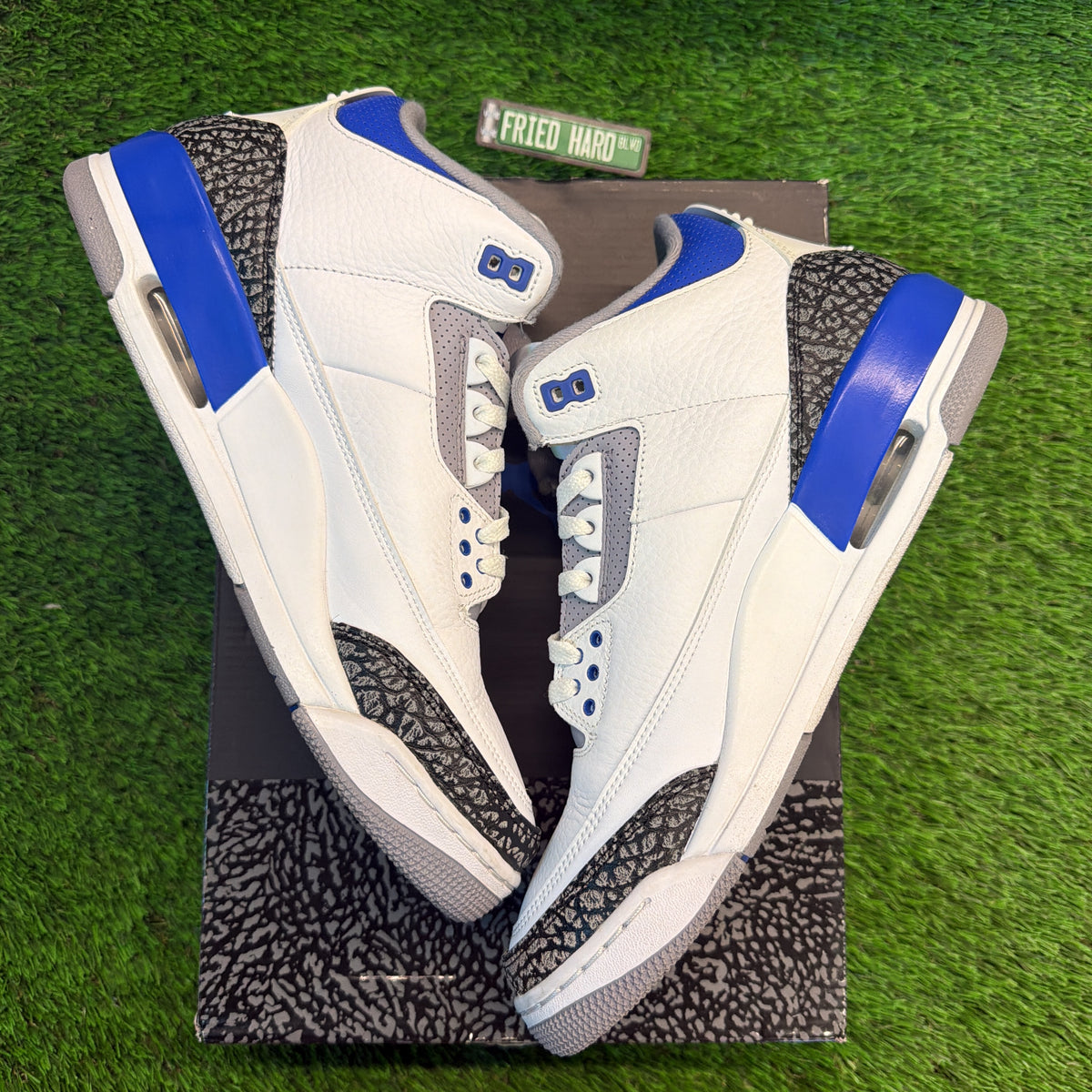 Air Jordan 3 Retro 'Racer Blue' SIZE 10.5M/12W