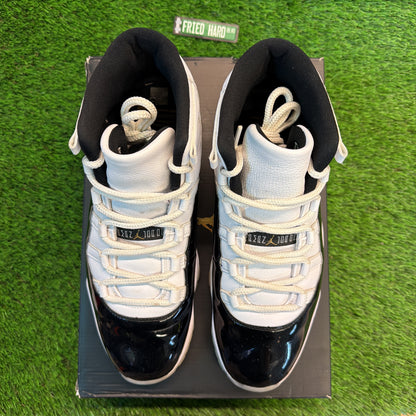 Air Jordan 11 Retro 'Gratitude / Defining Moments' SIZE 12M/13.5W