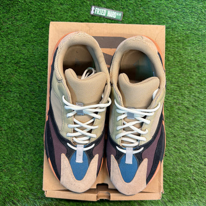 adidas Men's Yeezy Boost 700 'Enflame Amber' SIZE 12M/13.5W