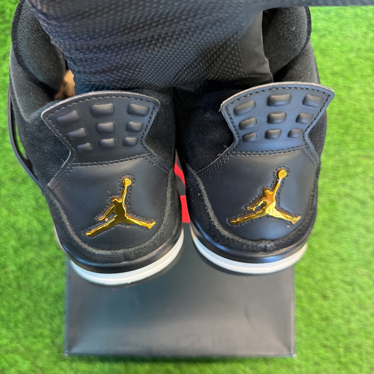 Air Jordan 4 Retro 'Royalty' SIZE 11M/12.5W