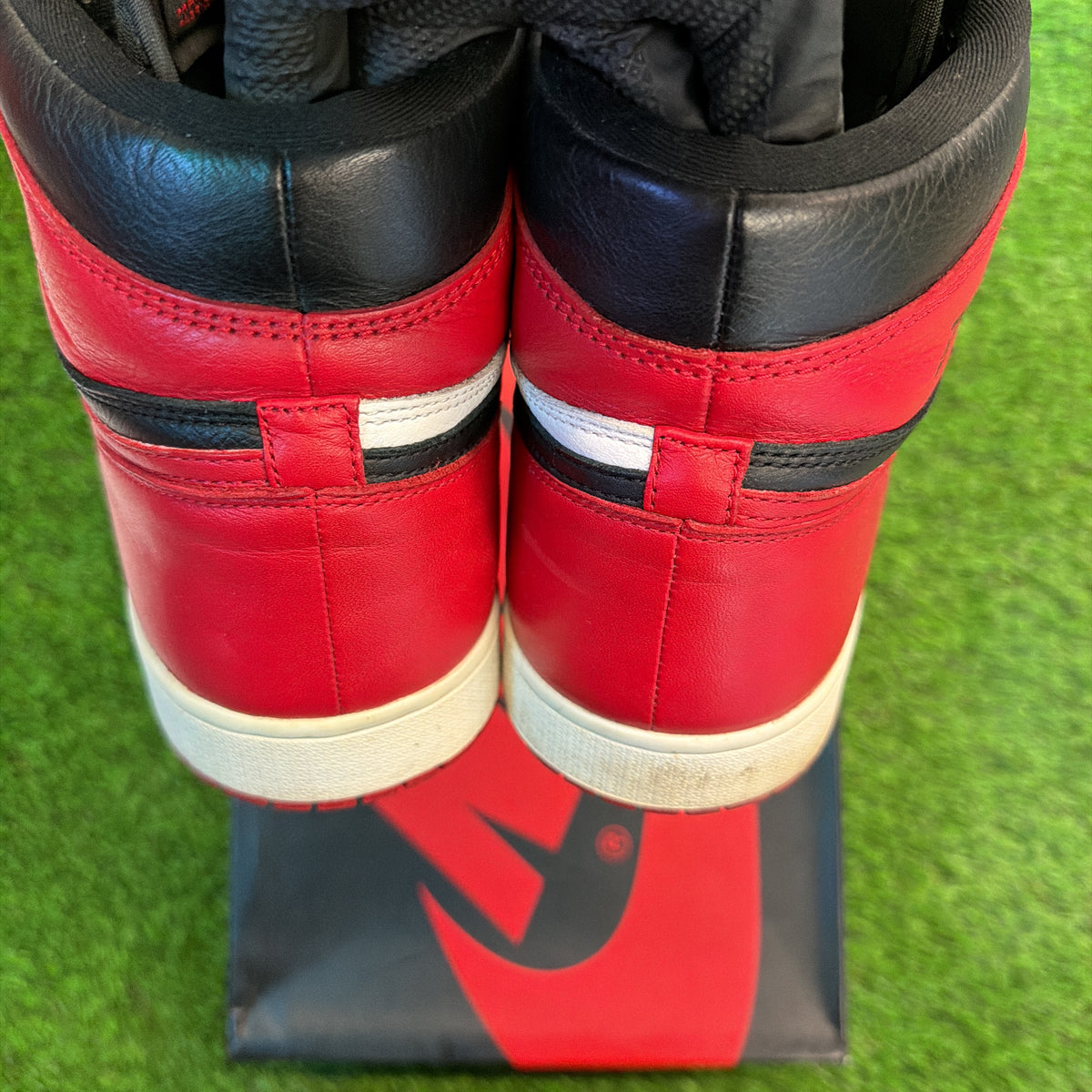 Air Jordan 1 Retro High OG NRG 'Homage to Home' SIZE 12M/13.5W