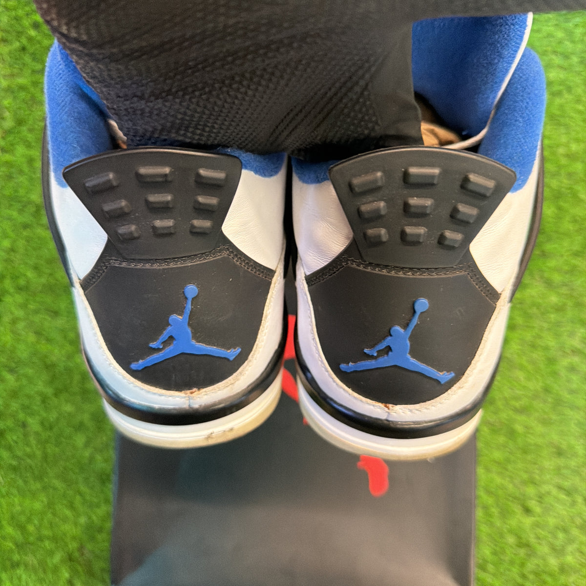 Air Jordan 4 Retro 'Motorsports' SIZE 11M/12.5W