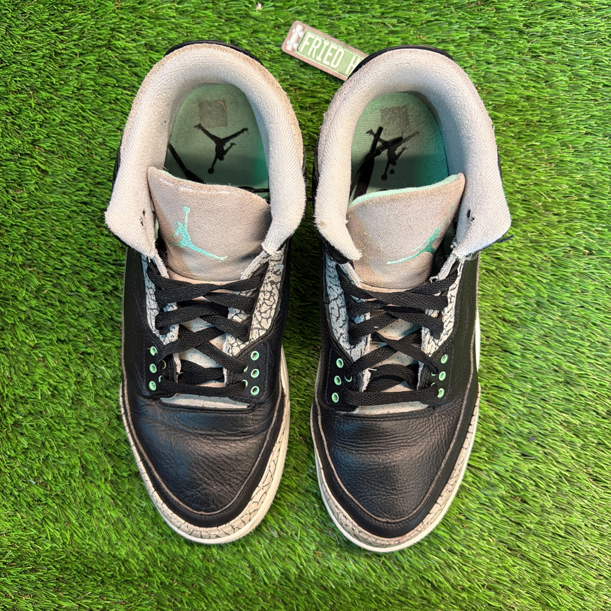 Air Jordan 3 Retro 'Green Glow' SIZE 12M/13.5W