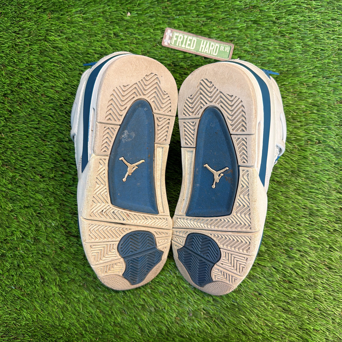 Air Jordan 4 Retro GS 'Military Blue' 2024 SIZE 7Y/8.5W