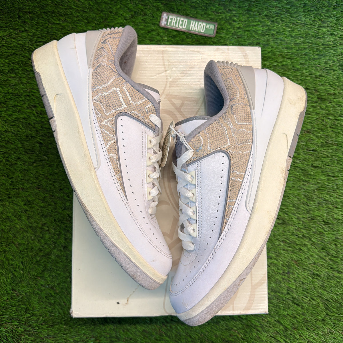 Air Jordan 2 Retro Low 'Python' SIZE 9.5M/11W