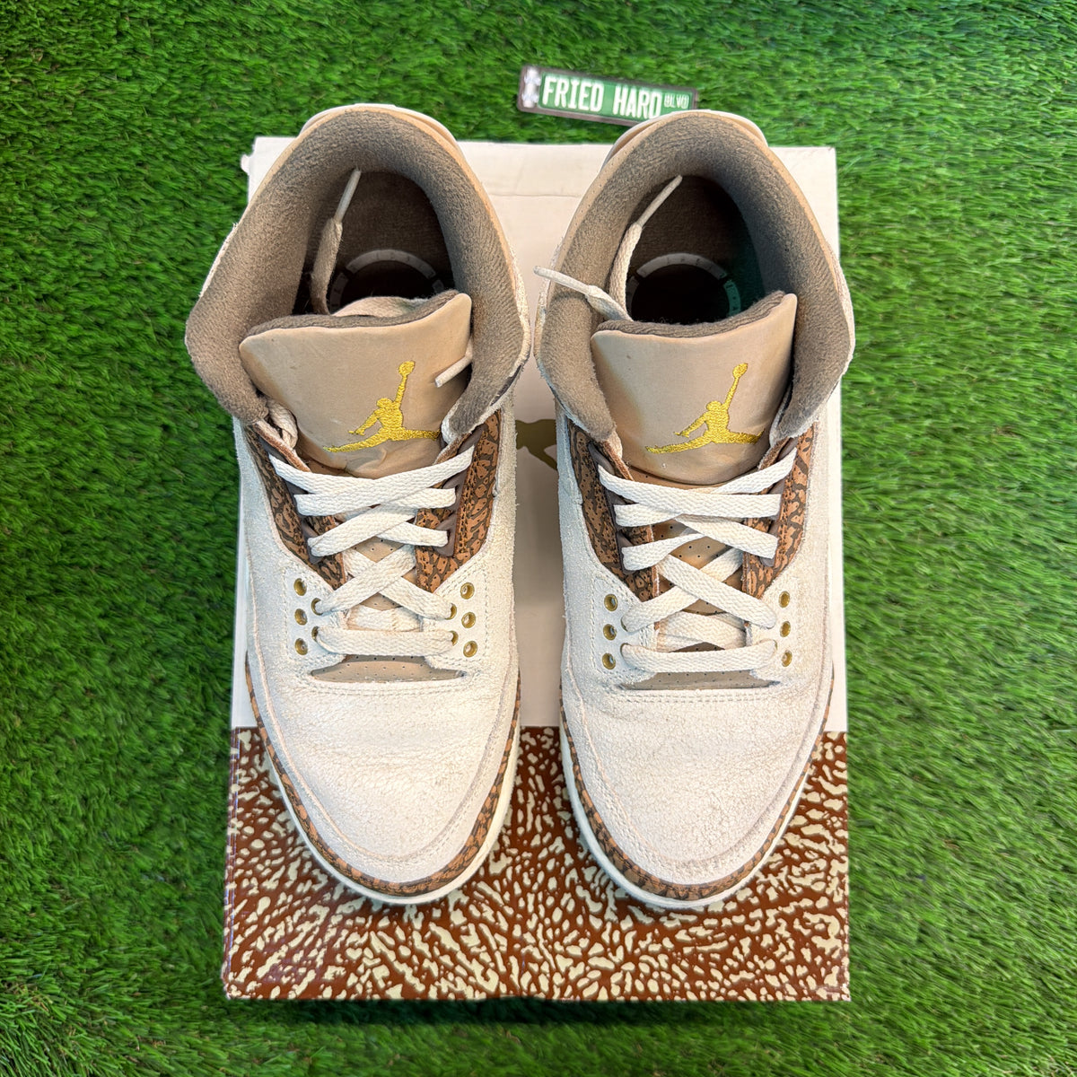 Air Jordan 3 Retro 'Palomino' SIZE 7.5M/9W